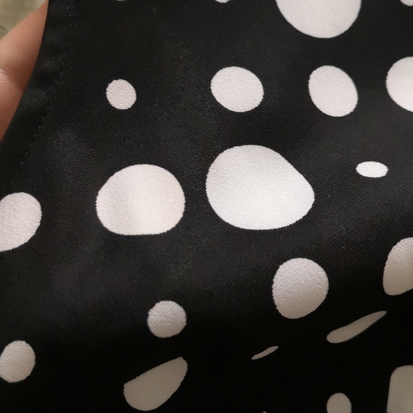 Polka dot black & white sheath dress - Picture 6 of 10
